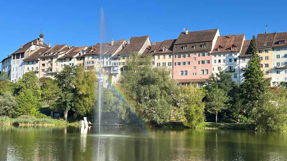 Altstadt von Wil SG mit Weiher und Springbrunnen