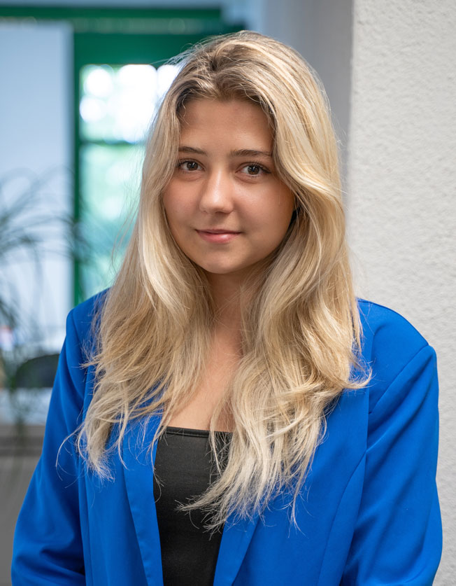 juristische Praktikantin - Elena Broger Elena Broger