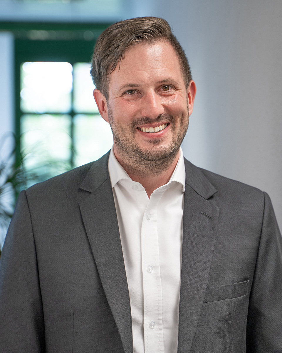 Raffael Eggenberger-Portrait_4-5 Raffael Eggenberger Portrait 4 5